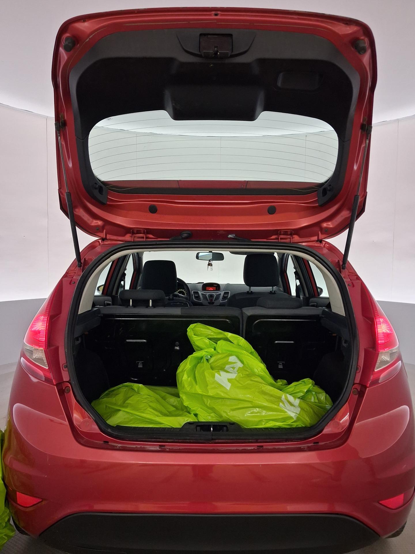 Ford Fiesta 1.6 TDCi Man 90hv 2010, kuva 7/22