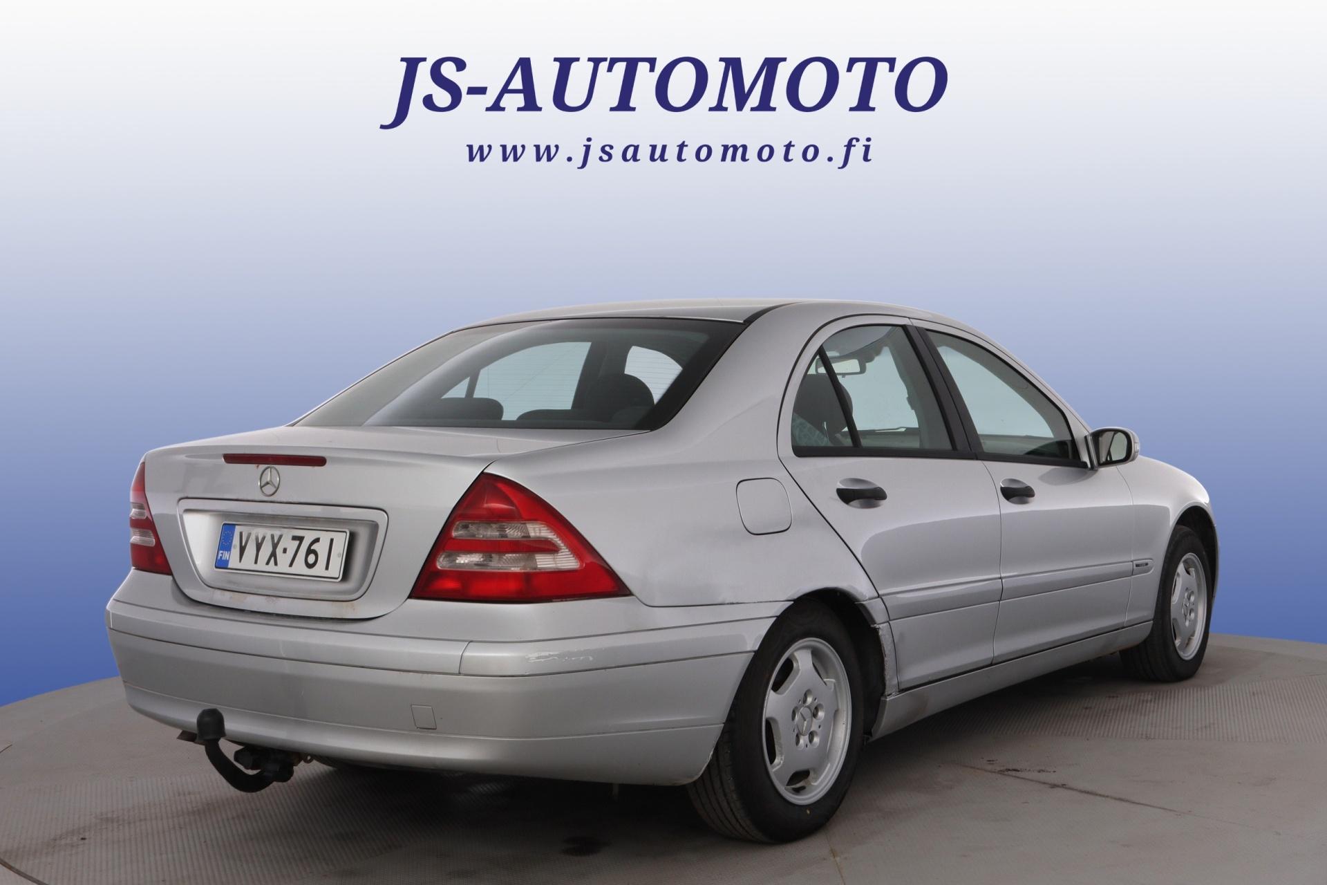 Mercedes-Benz C 200CDI A Classic 2002, kuva 3/24