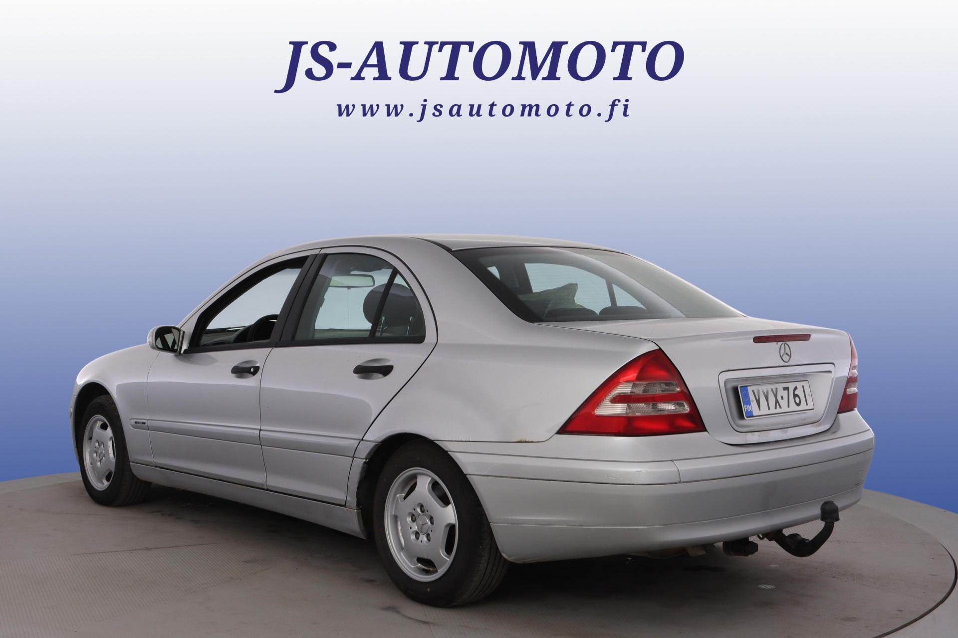 Mercedes-Benz C 200CDI A Classic 2002, kuva 4/24