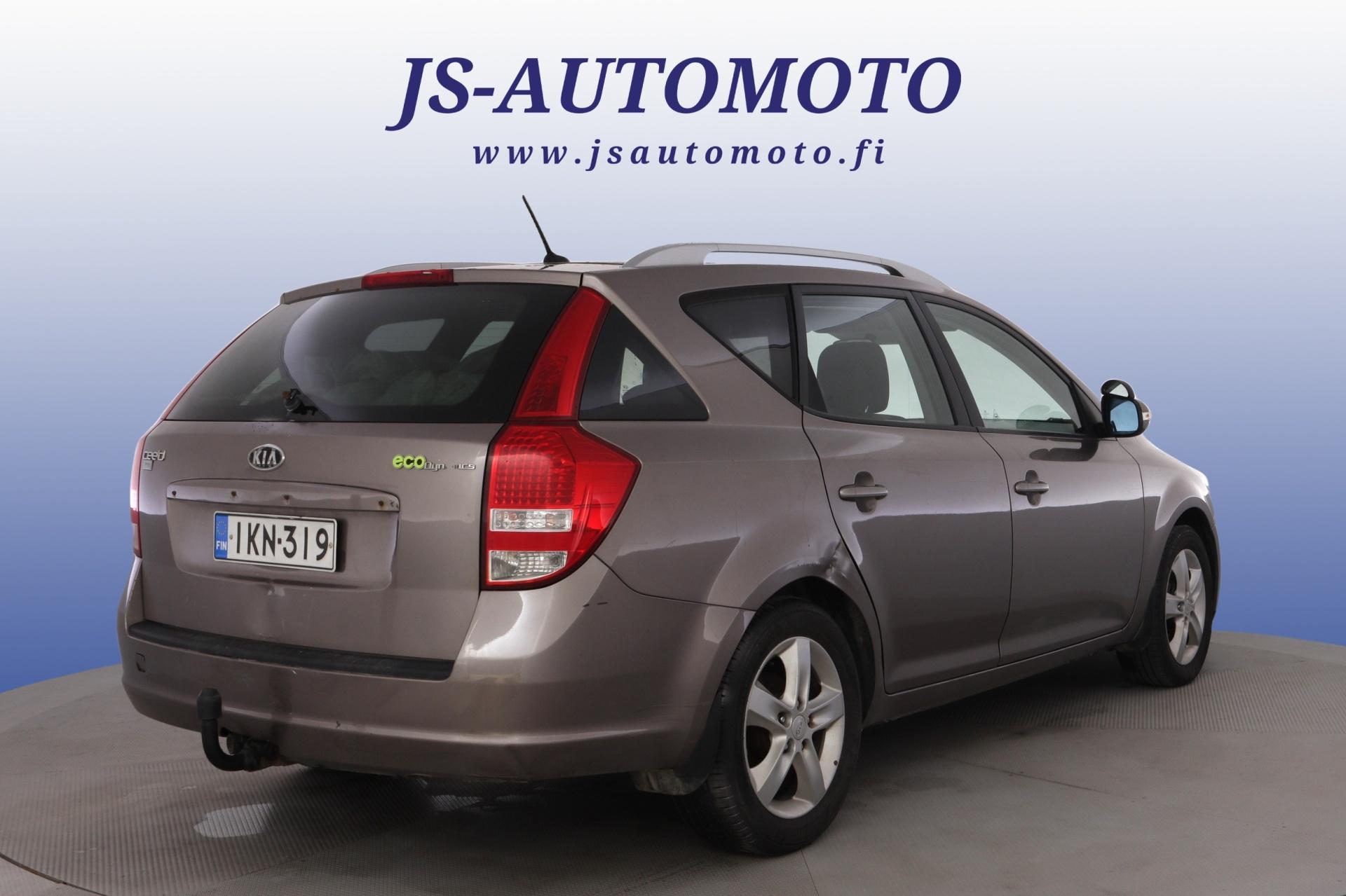 Kia Ceed cee'd_sw 1.6 CRDi Man 115hv 2012, kuva 3/24