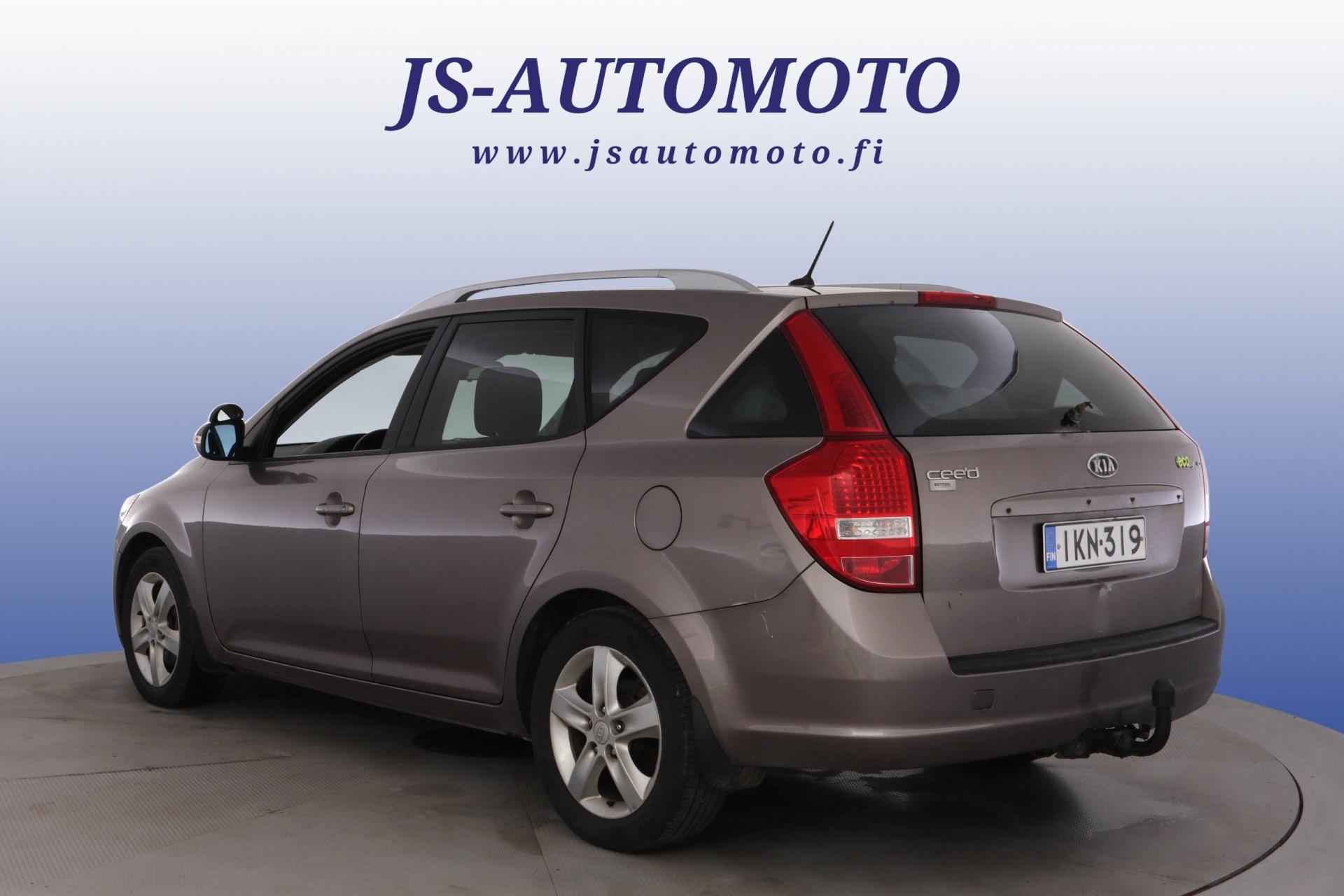 Kia Ceed cee'd_sw 1.6 CRDi Man 115hv 2012, kuva 4/24