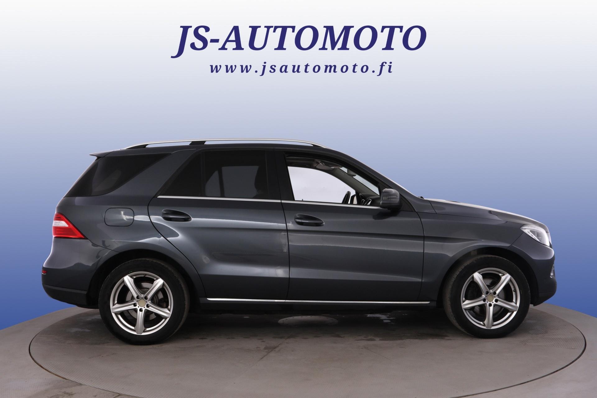 Mercedes-Benz ML 350 BlueTec 4Matic 2015, kuva 2/24