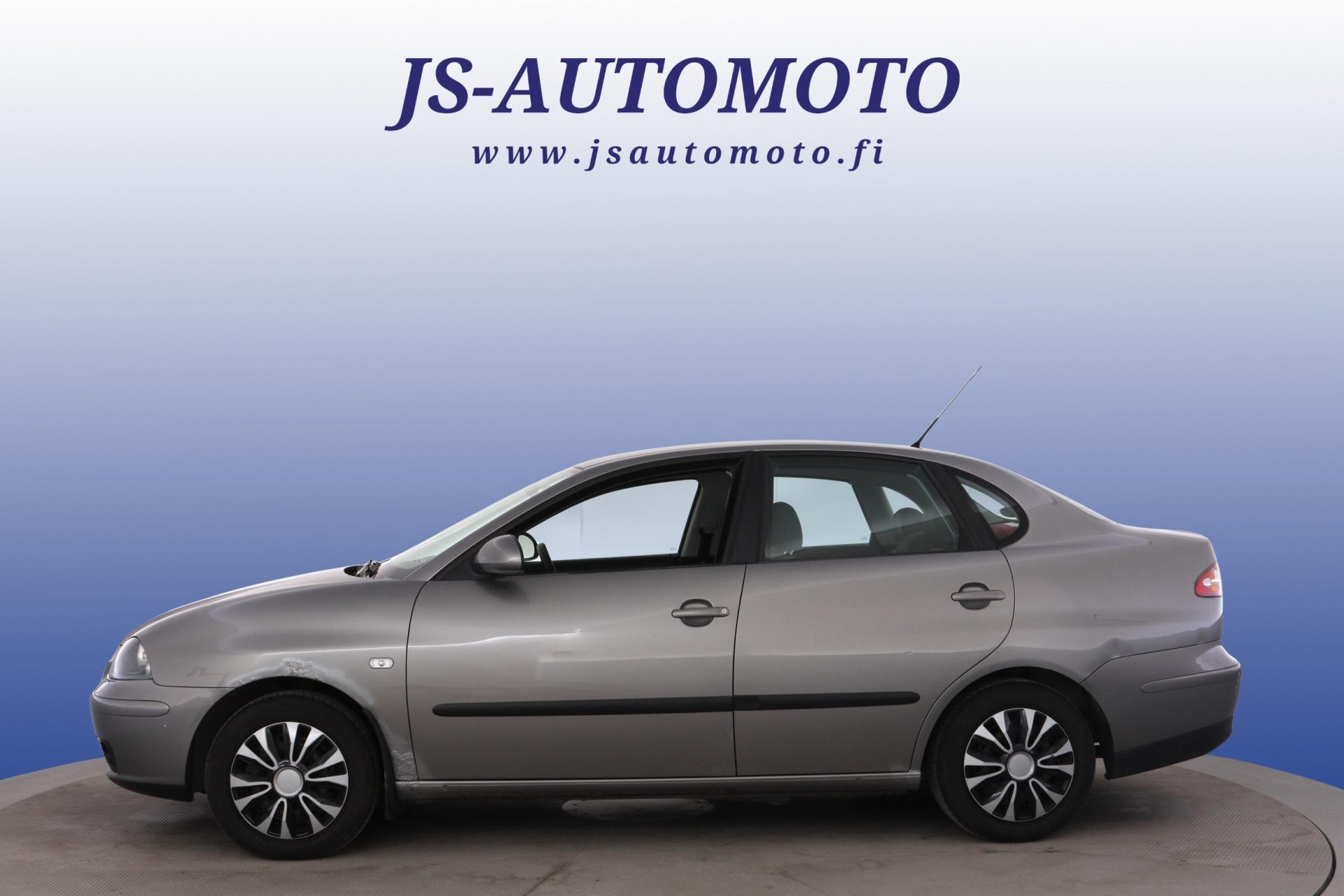 Seat Cordoba 1,4i Signal 74kw man 2004, kuva 5/24