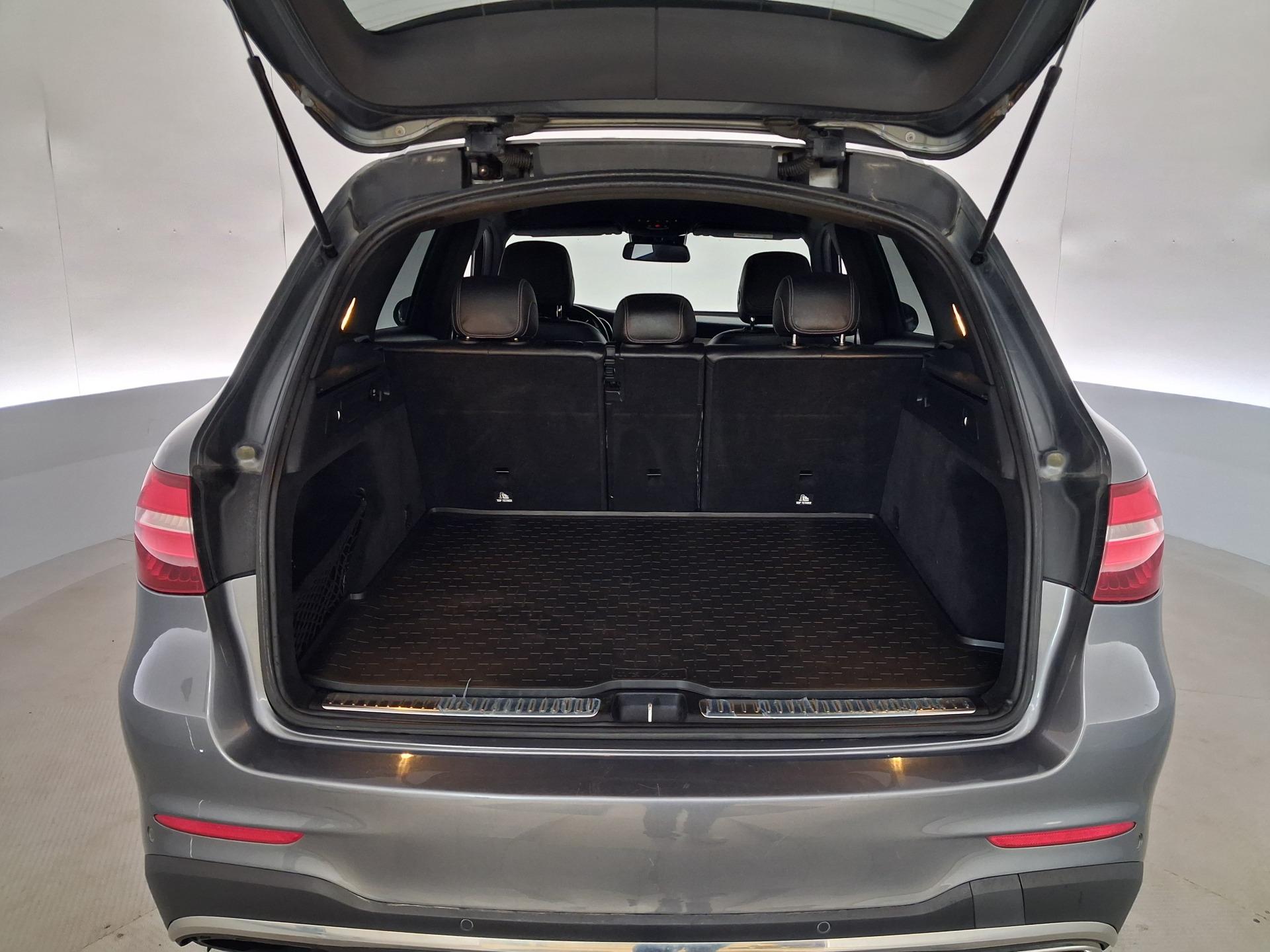 Mercedes-Benz GLC 2016, kuva 7/24