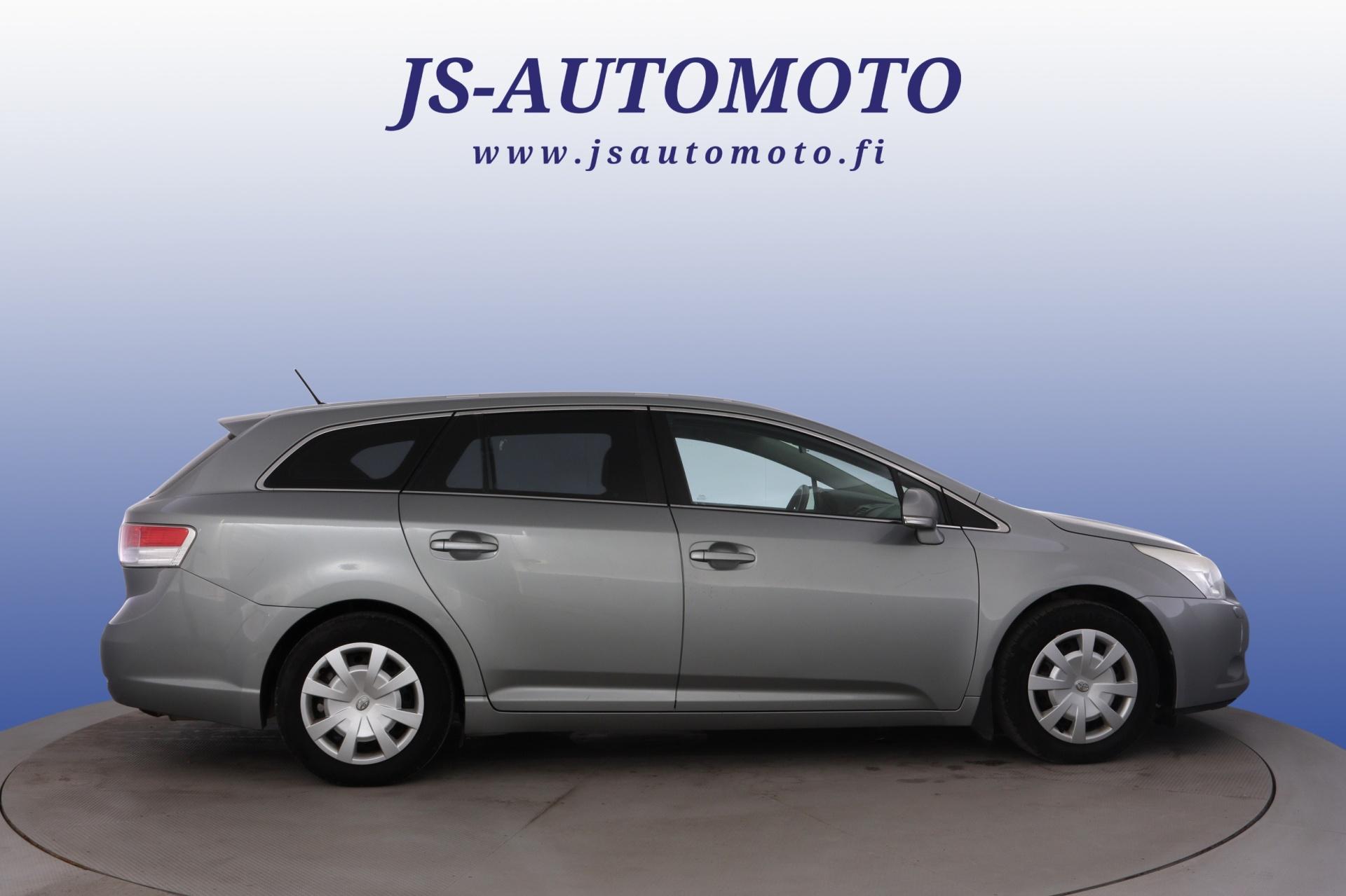 Toyota Avensis 1.6 Valvematic 2011, kuva 2/21