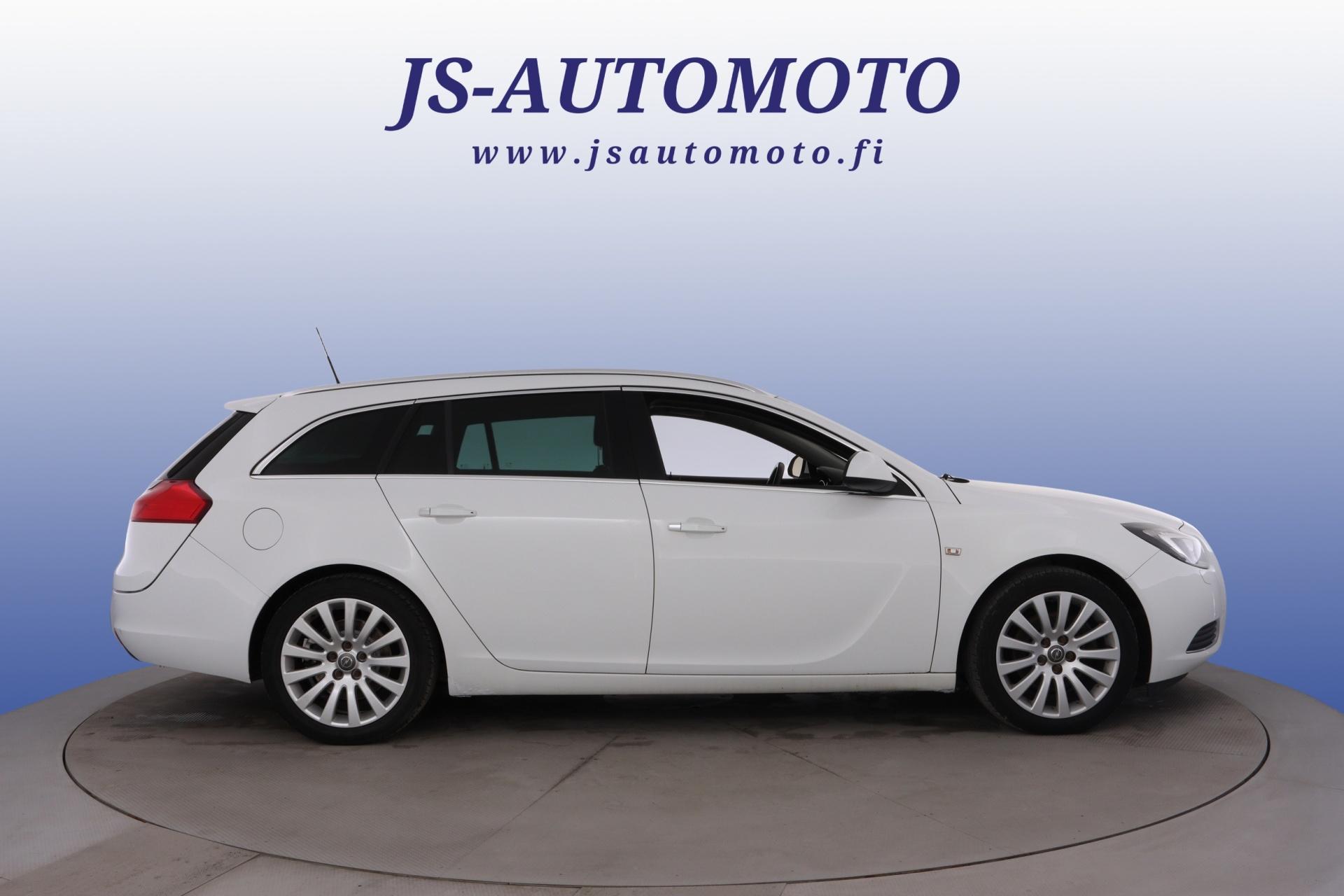 Opel Insignia 2.0 CDTI Cosmo 2010, photo 2/24