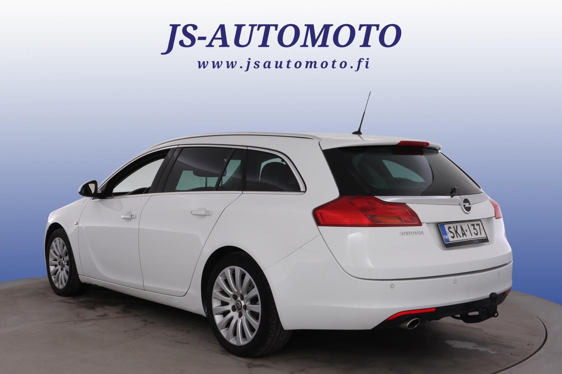Opel Insignia 2.0 CDTI Cosmo 2010, photo 4/24