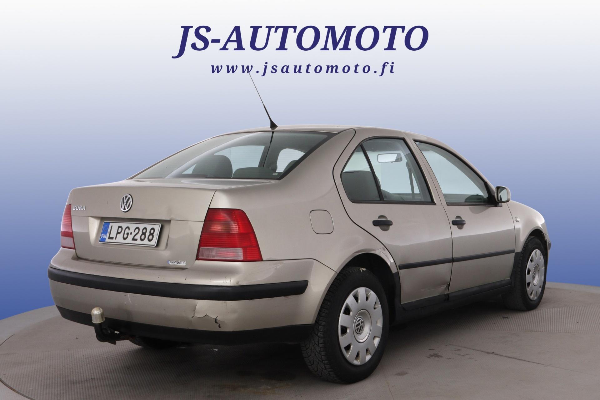 Volkswagen Bora 1,4 Basis AC 2004, kuva 3/24
