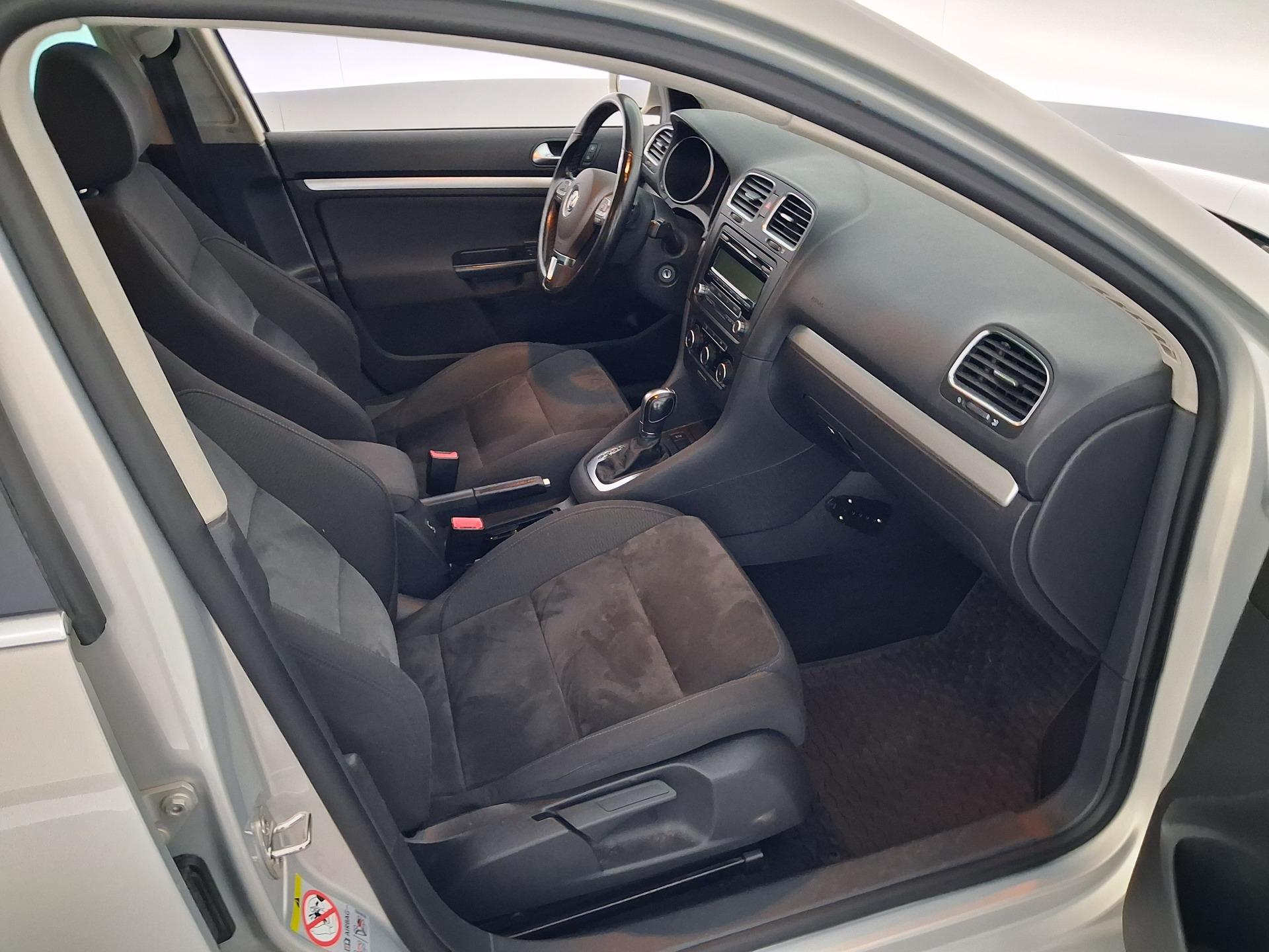 Volkswagen Golf 2011, kuva 4/24
