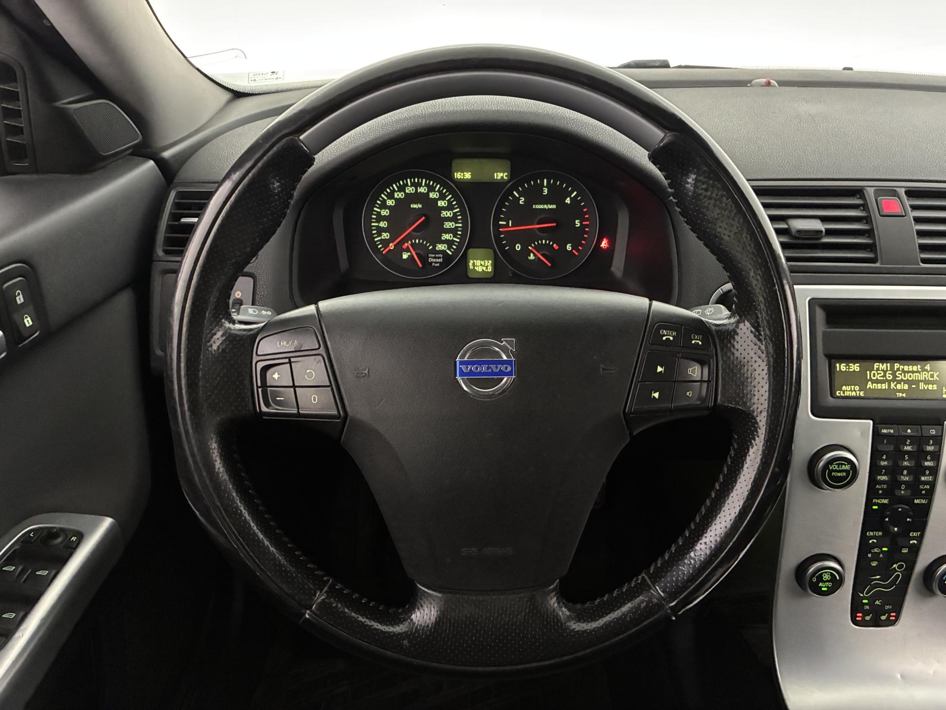 Volvo V50 1,6D DRIVe S/S Classic 2011, kuva 7/24