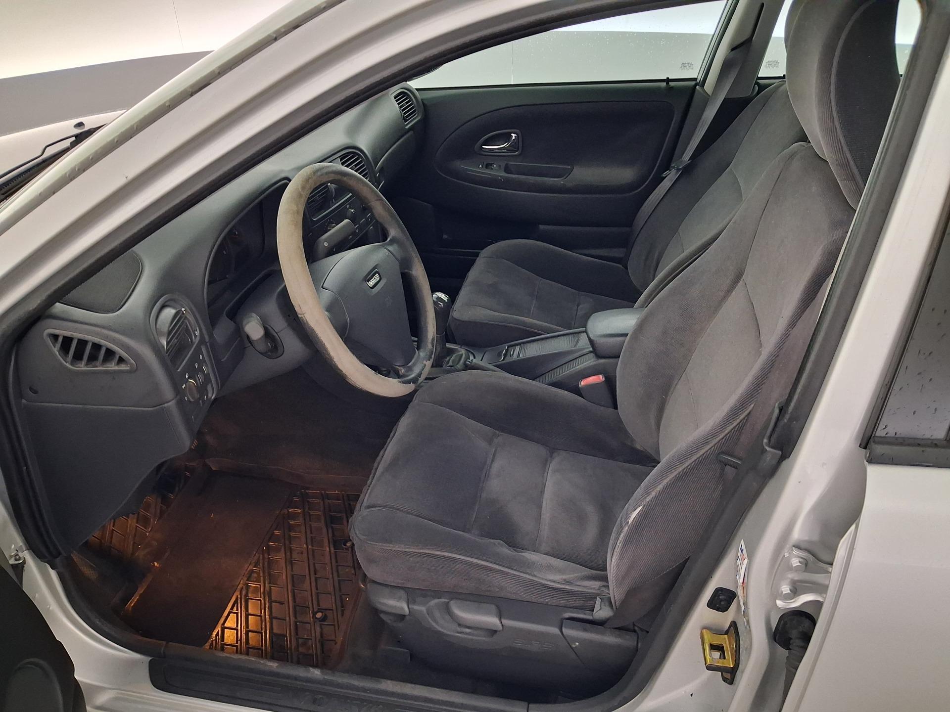 Volvo S40 1.8 Man 122hv 2002, kuva 7/14