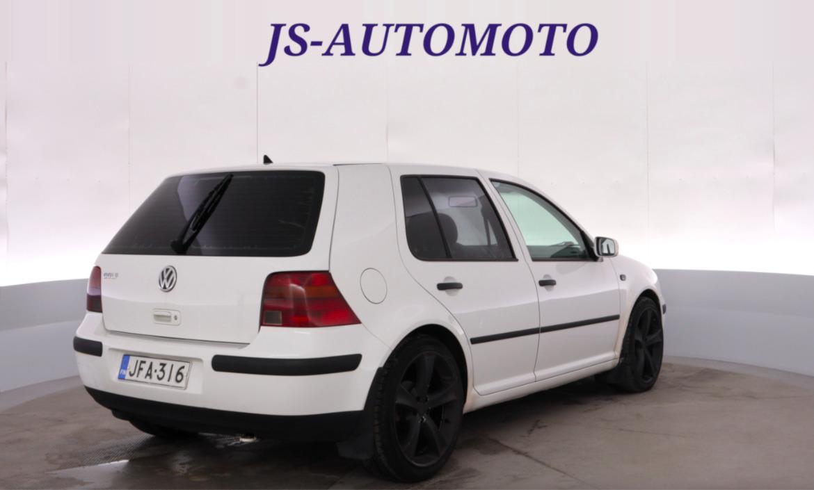 Volkswagen Golf 1.4 16V 2002, kuva 2/22