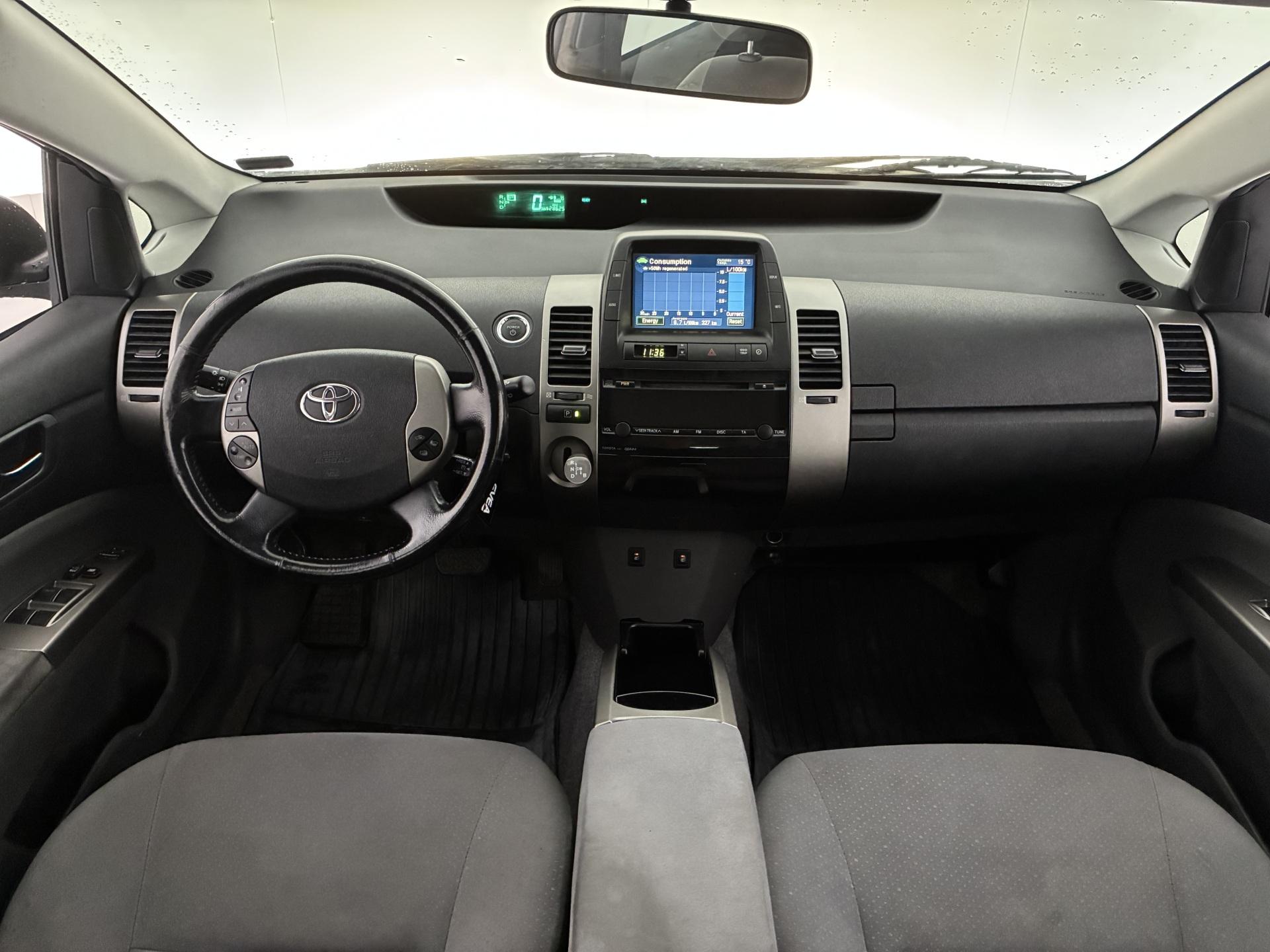 Toyota Prius 1.5 VVT-i Executive Aut. 2009, kuva 7/21