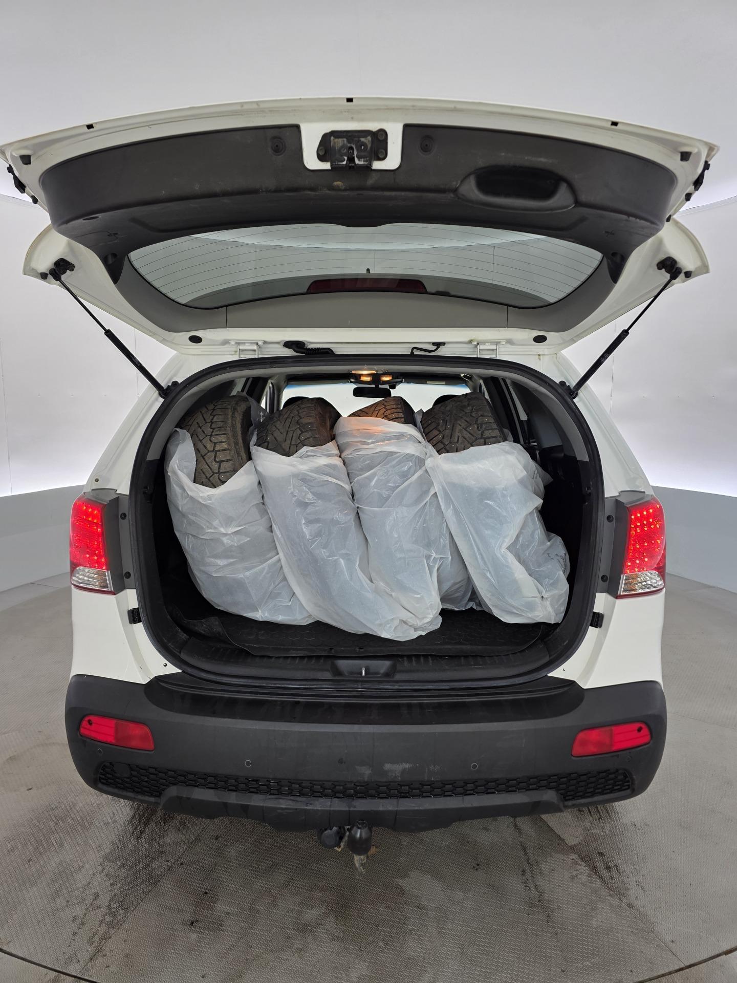 Kia Sorento 2011, kuva 7/24
