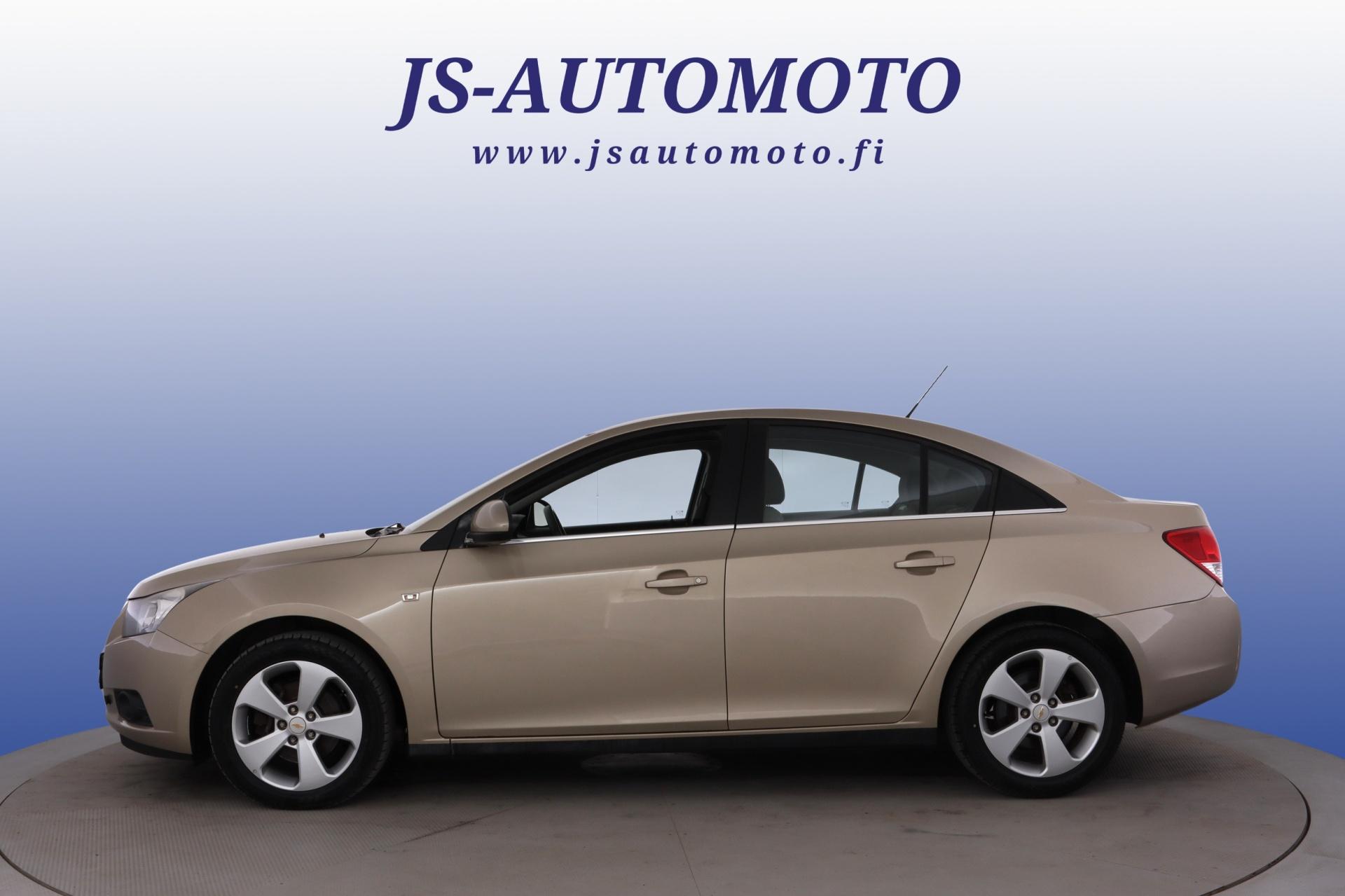 Chevrolet Cruze Sedan 2,0D 110kw LT 2010, kuva 5/24
