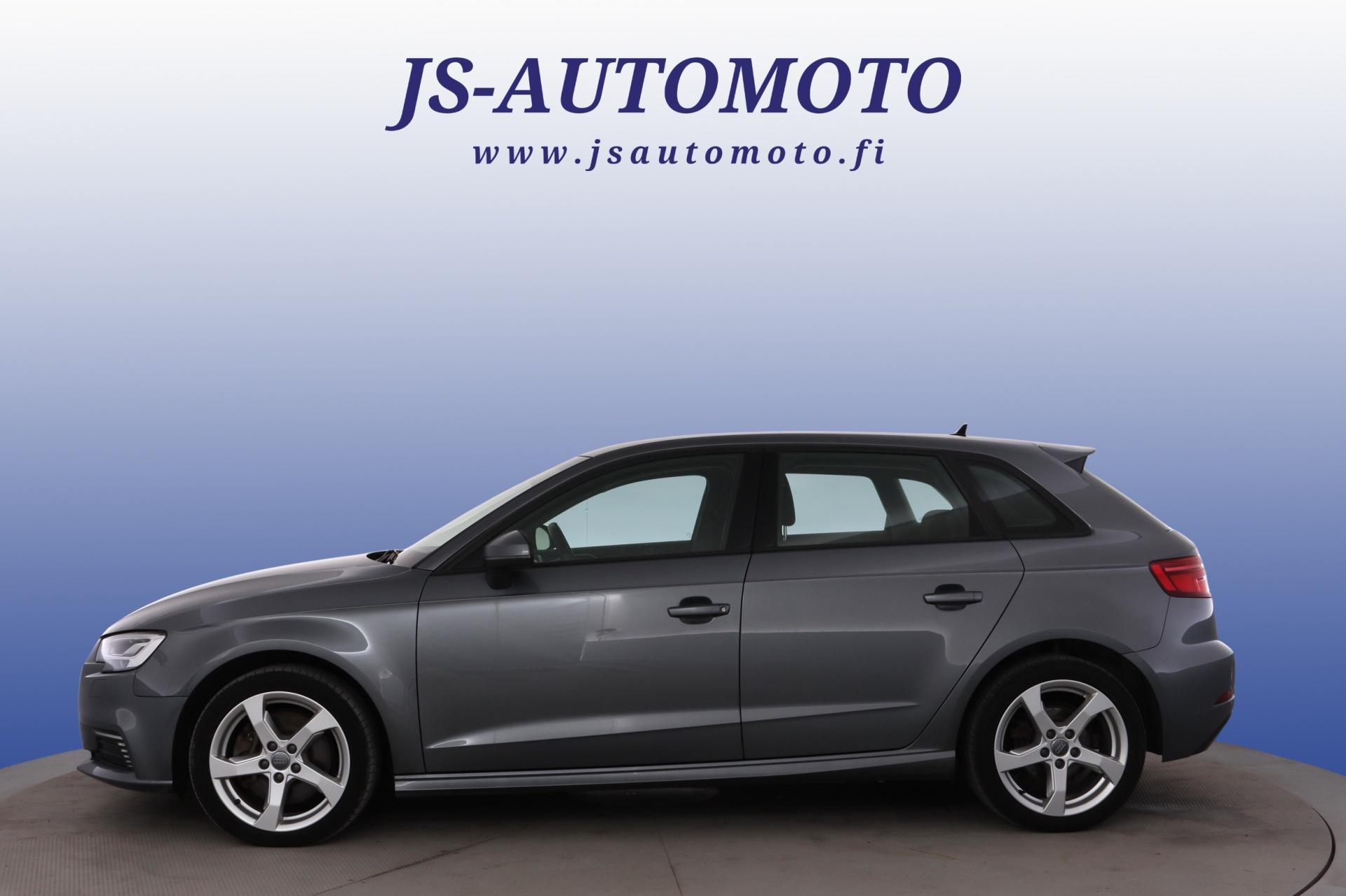 Audi A3 2020, photo 5/24