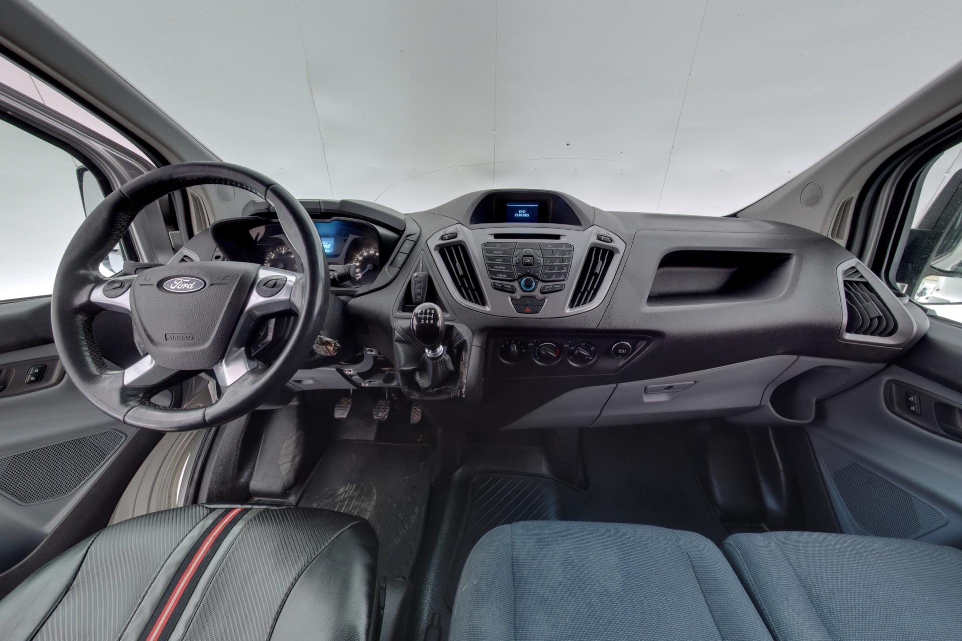 Ford Transit Custom 2013, kuva 7/20