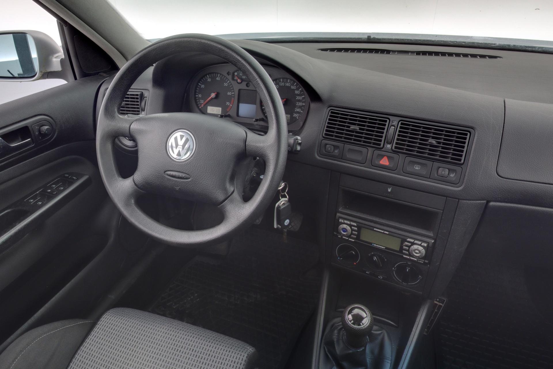 Volkswagen Golf 2003, photo 5/24