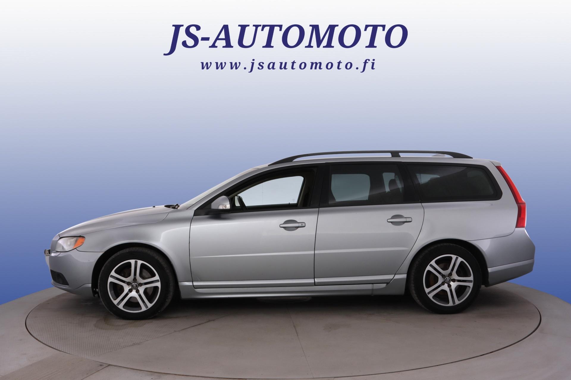 Volvo V70 D5 Momentum manuaali 2008, bild 5/24
