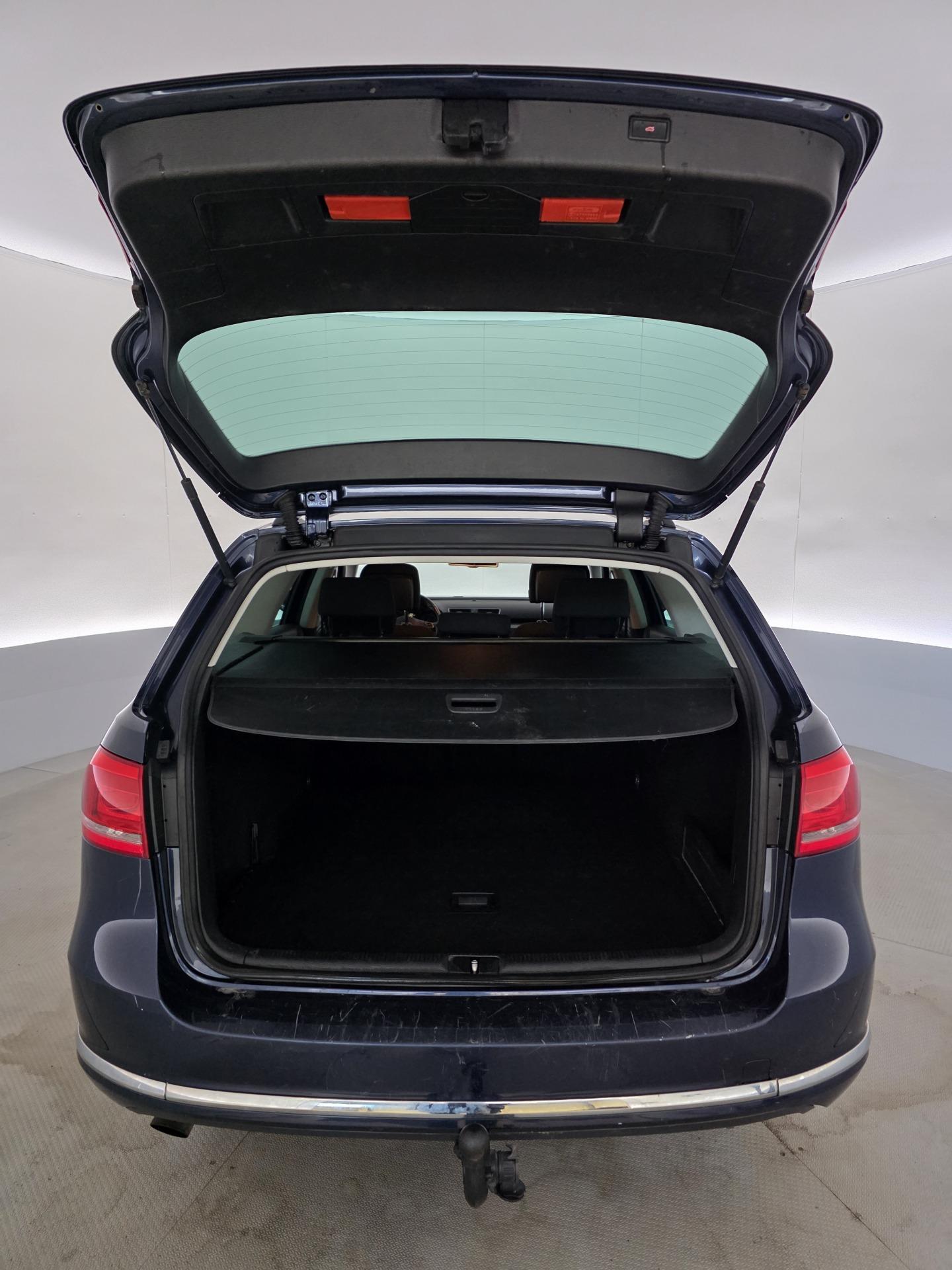 Volkswagen Passat 2015, bild 7/24