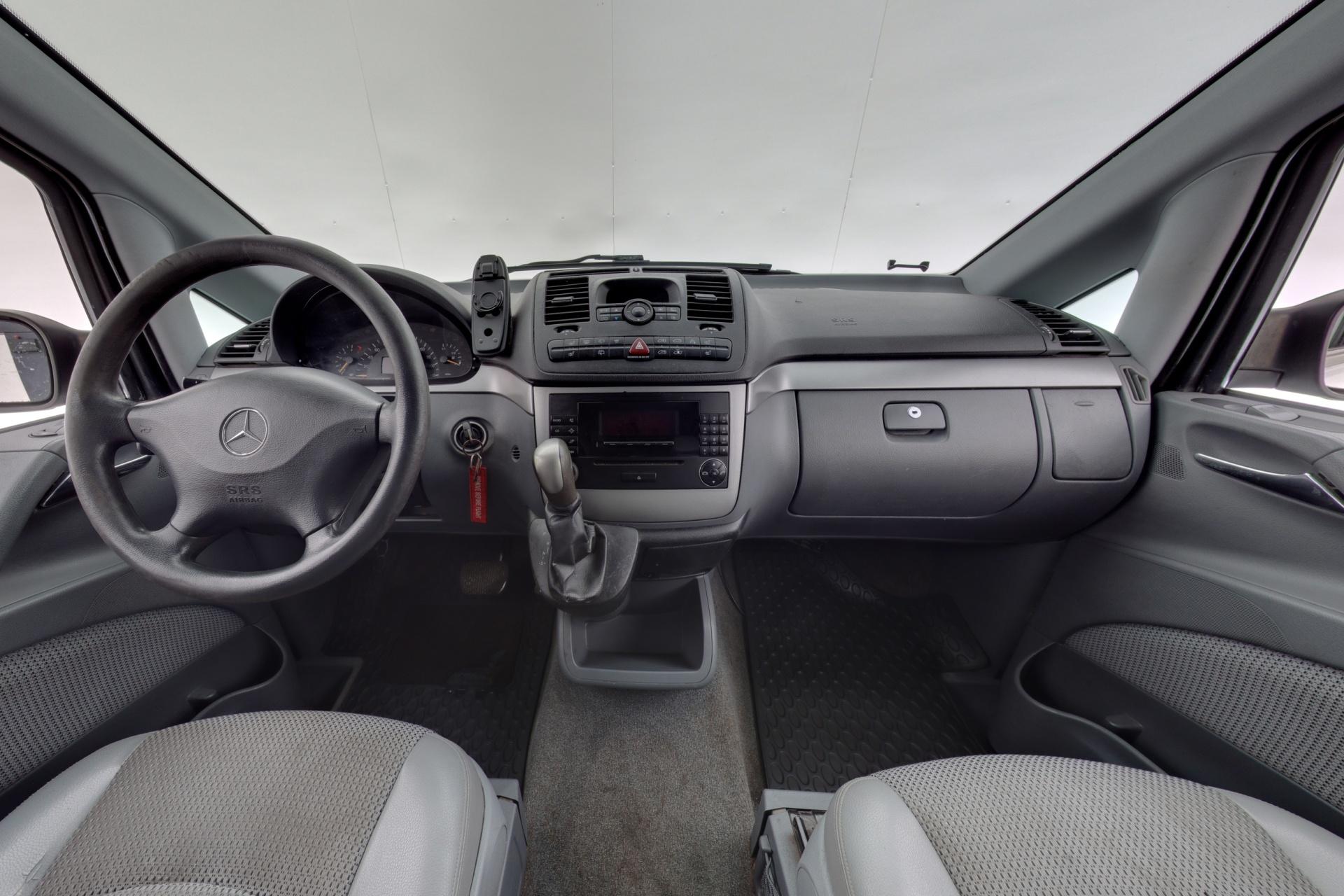 Mercedes-Benz Viano 2006, bild 7/24
